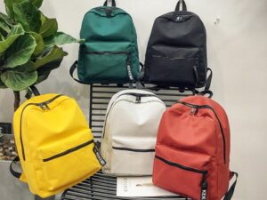 กระเป๋าเป้สีพื้น(ครบสี) หรู เรียบง่าย 5/ชิ้น