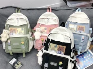 กระเป๋าเป้สะพายหลัง จุของได้เยอะ กระเป๋าเป้ผู้หญิง กระเป๋านักเรียน น่ารัก สดใส ครบสี 4/ใบ