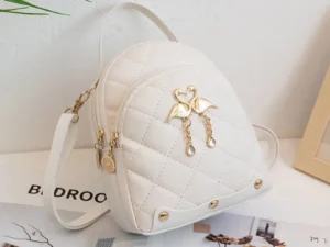 กระเป๋าเป้สะพายหลังปักลาย กระเป๋าสตรี เวอร์ชั่นเกาหลีเป้ใบเล็ก นักเรียนหญิง สายหนังปรับได้ สีขาว